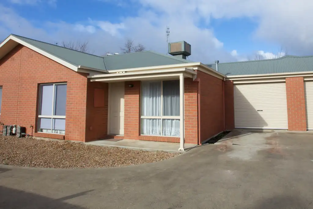Main view of Homely unit listing, 7/11 McPherson Street, Horsham VIC 3400