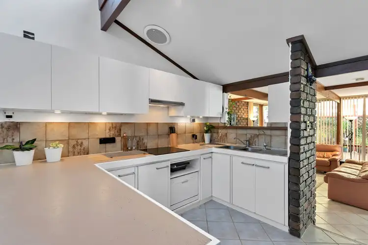 Sixth view of Homely house listing, 6 Safari Court, Hallett Cove SA 5158