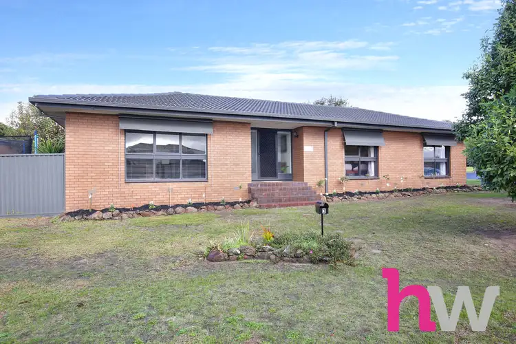 3 Daventry Avenue, Grovedale VIC 3216
