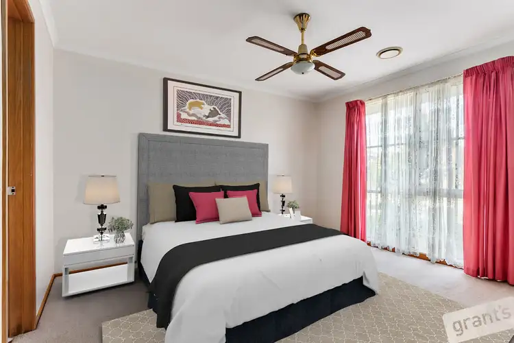 Sixth view of Homely house listing, 11 Estella Court, Narre Warren VIC 3805