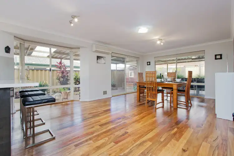 7 Hudleston Rise, Alexander Heights WA 6064