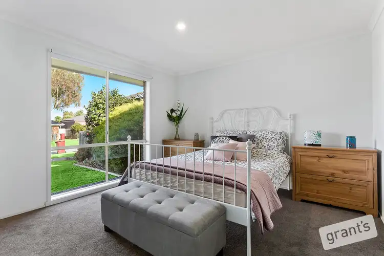 Fifth view of Homely house listing, 15 Armadale Drive, Narre Warren VIC 3805