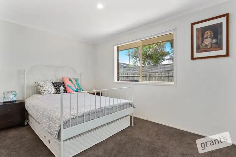 Sixth view of Homely house listing, 15 Armadale Drive, Narre Warren VIC 3805