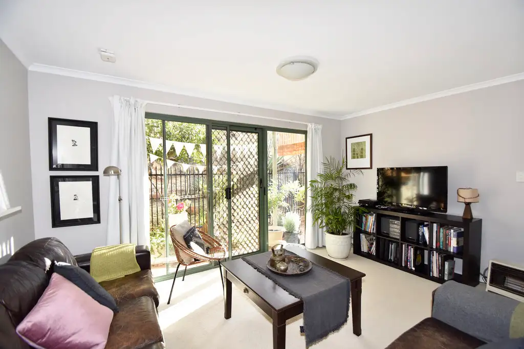 Main view of Homely townhouse listing, 25/43 Kurrajong Drive, East Side NT 870