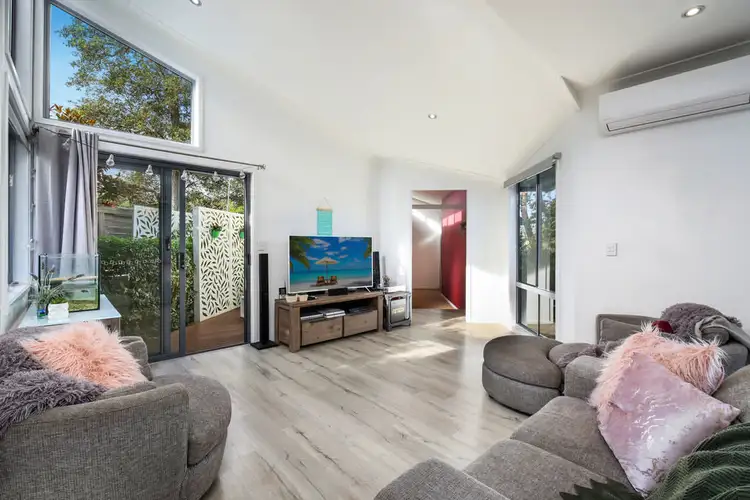 Fifth view of Homely house listing, 10 Robinia Parade, Springfield NSW 2250