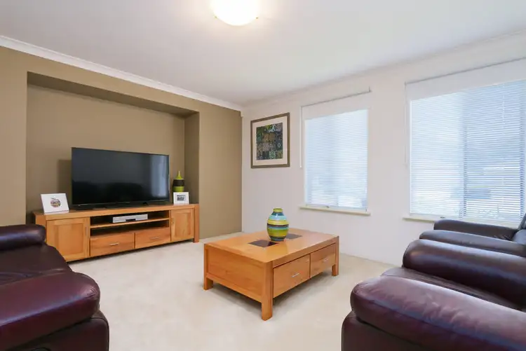 Sixth view of Homely house listing, 7 Casey Close, Canning Vale WA 6155