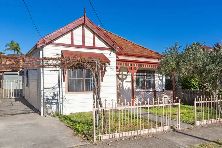52 John Street, Ashfield NSW 2131