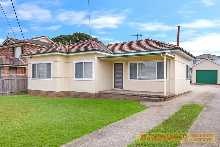 4 Doust St, Bass Hill NSW 2197