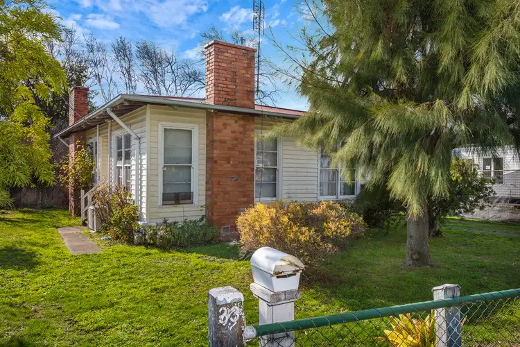 Main view of Homely house listing, 33 Anslow Street, Woodend VIC 3442