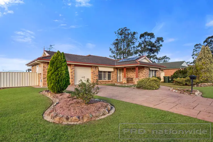 5 Schanck Dr, Metford NSW 2323