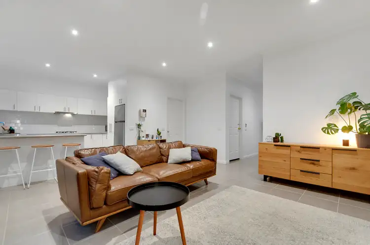 Fifth view of Homely townhouse listing, 2/276 Nepean Highway, Seaford VIC 3198