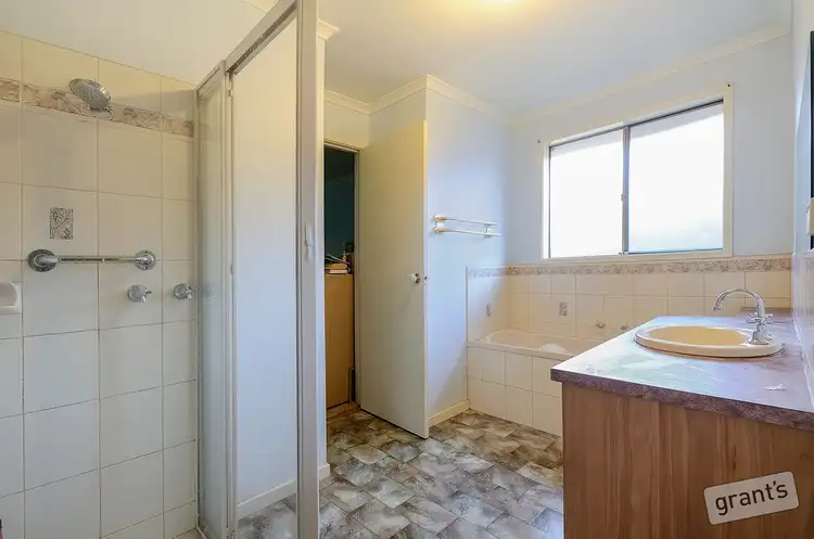 Fifth view of Homely house listing, 18A Templeton Crescent, Pakenham VIC 3810