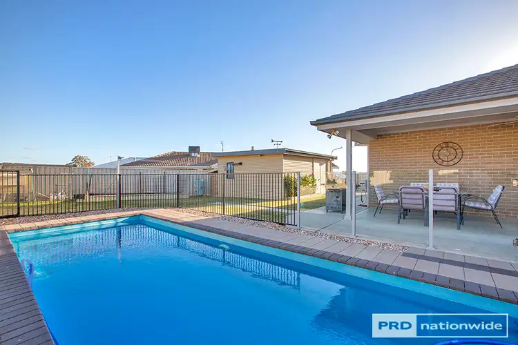 8a Karenvar Avenue, Tamworth NSW 2340