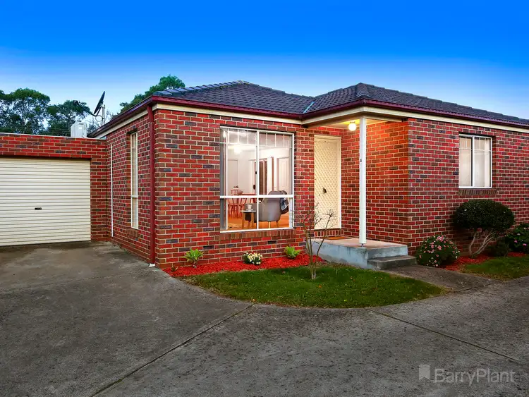 2/19 Luscombe Court, Kilsyth VIC 3137