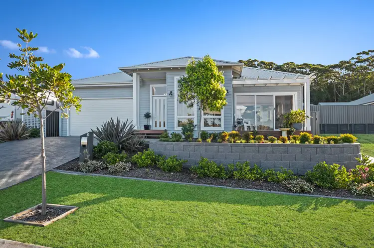 8 Eyre Crescent, Burrill Lake NSW 2539