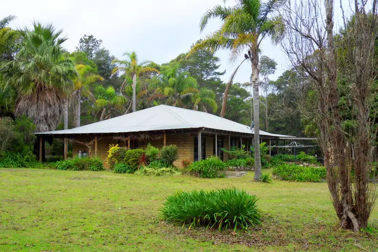 494 SUSSEX INLET ROAD, Sussex Inlet NSW 2540