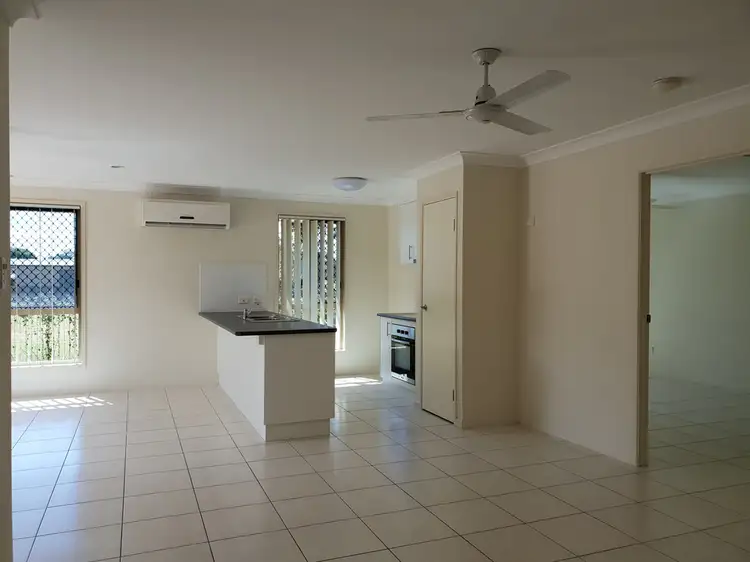 Fifth view of Homely unit listing, Unit 2, 205 Pulgul Street, Urangan QLD 4655