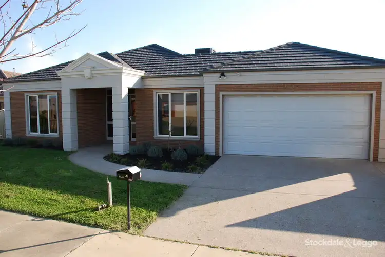 4 Rocklands Crescent, Kialla VIC 3631