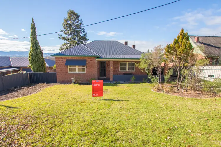 38 Lambie Street, Tumut NSW 2720