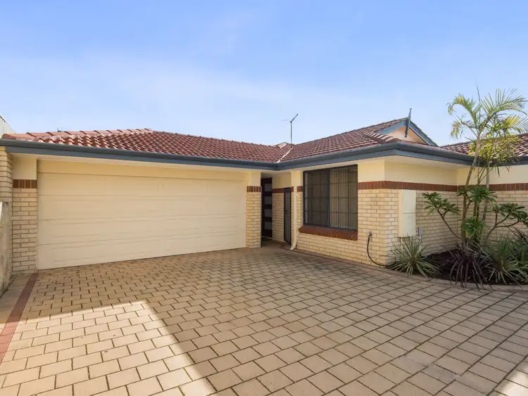 Fourth view of Homely semi-detached listing, 221B Huntriss Road, Doubleview WA 6018