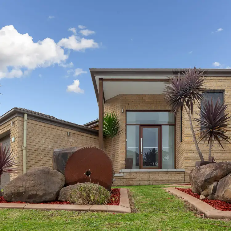 Second view of Homely house listing, 19 Canning Crescent, Sunshine Bay NSW 2536
