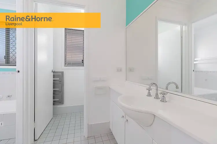 Fifth view of Homely house listing, 2 Balala Court, Wattle Grove NSW 2173
