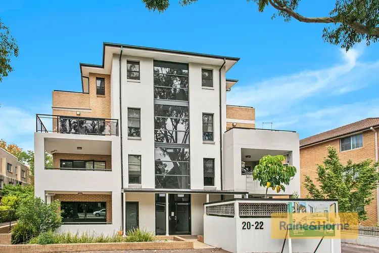 3/20-22 Rutland Street