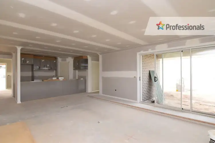 Fourth view of Homely house listing, 6 Fraser Drive, Eglinton NSW 2795