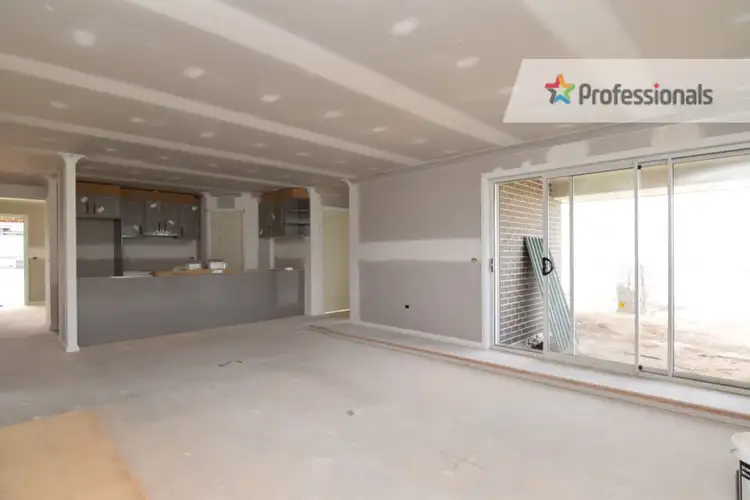 Fifth view of Homely house listing, 6 Fraser Drive, Eglinton NSW 2795