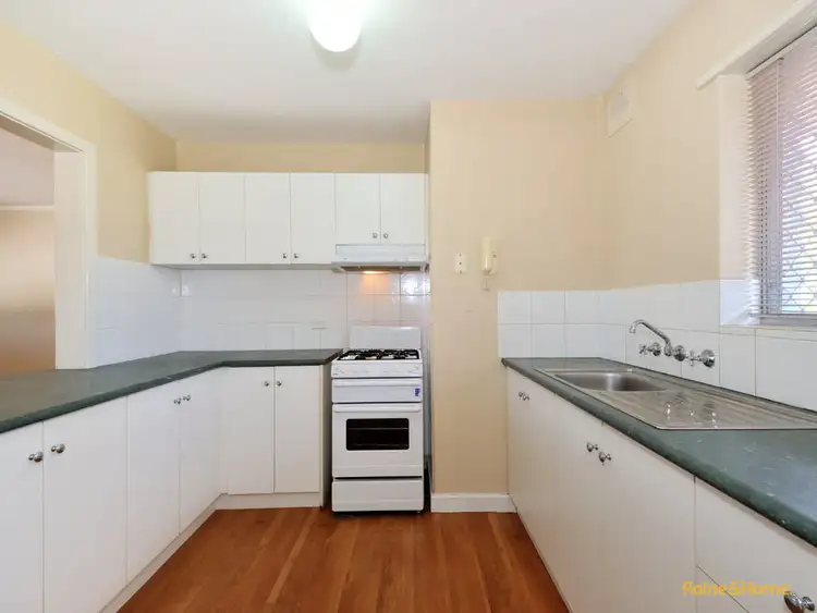14/21 Disney Road, Parmelia WA 6167