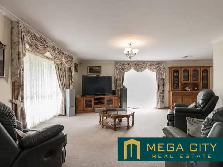 Second view of Homely house listing, 4 Christopher Court, Hallam VIC 3803