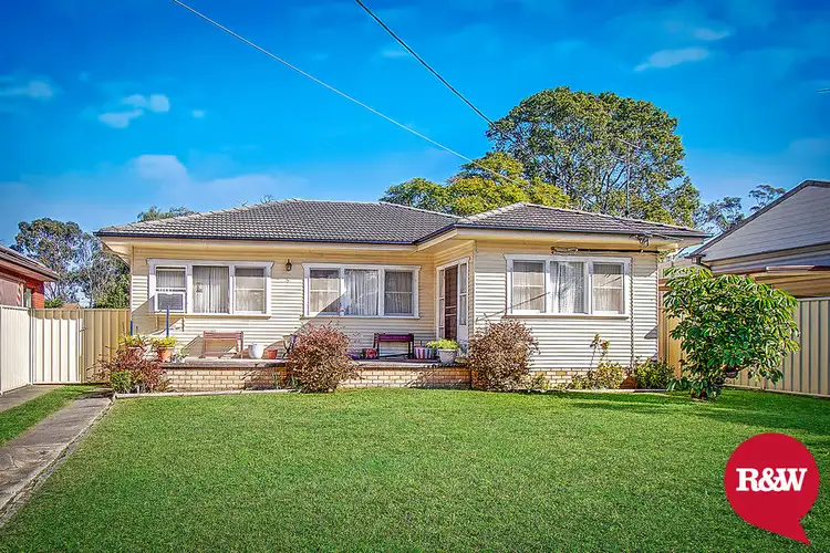 8 Perkins Street, Rooty Hill NSW 2766