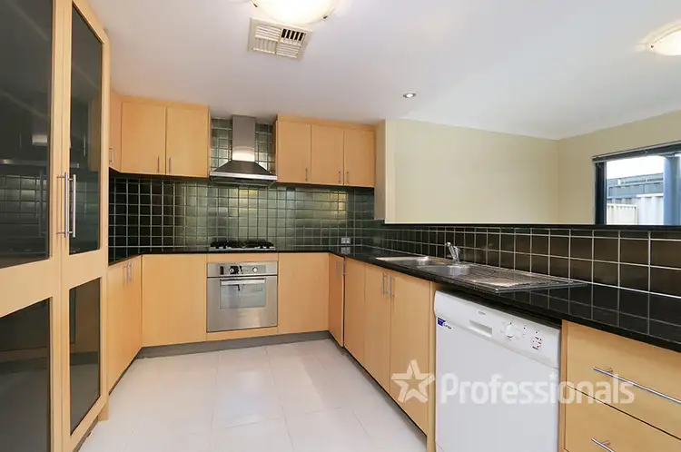 284B McDonald Street, Yokine WA 6060