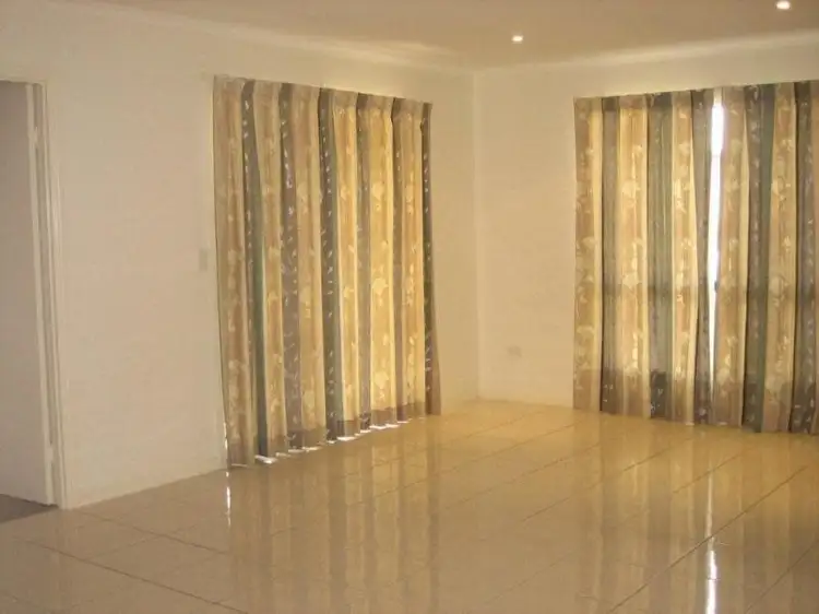 Second view of Homely house listing, 32 Summerland Drive, Deeragun QLD 4818