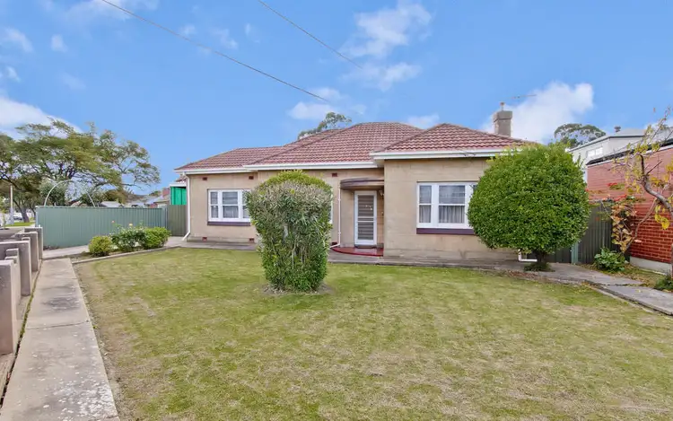 17 Stradbroke Avenue, Plympton Park SA 5038