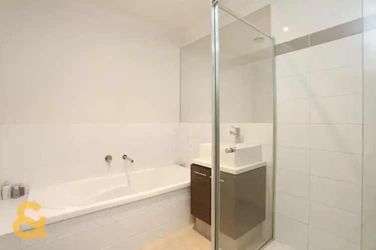 Seventh view of Homely house listing, 5/8 Moresby Court, Craigieburn VIC 3064