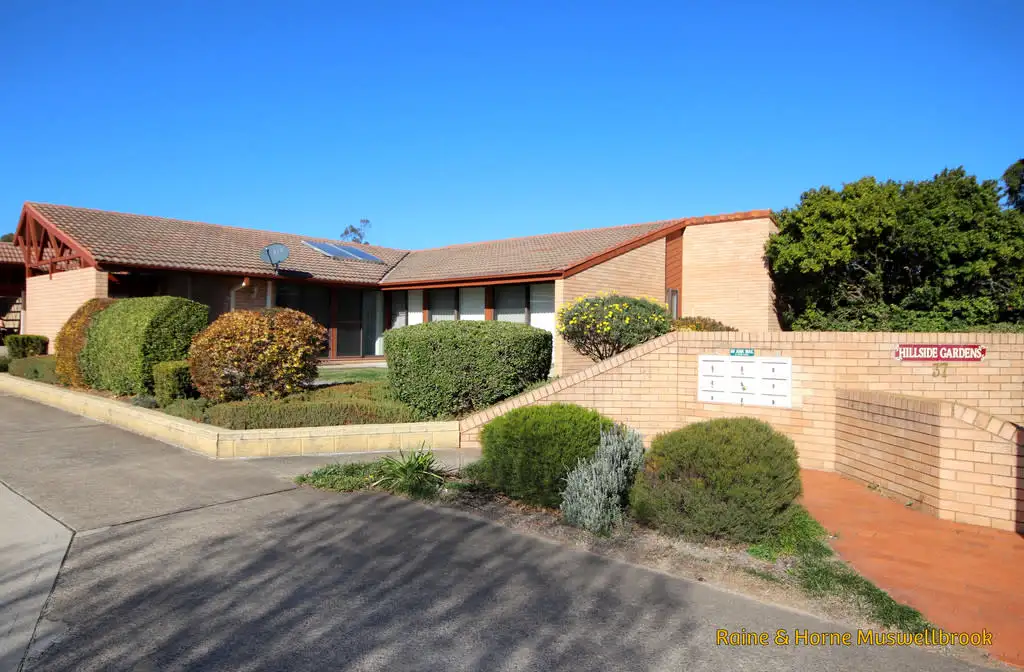 Main view of Homely unit listing, 1/37 Rutherford Road, Muswellbrook NSW 2333