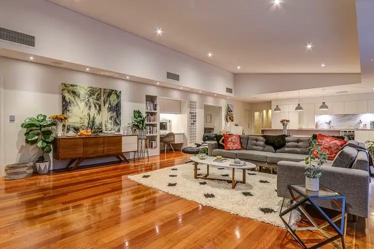 10 Olympic Place, Ardross WA 6153