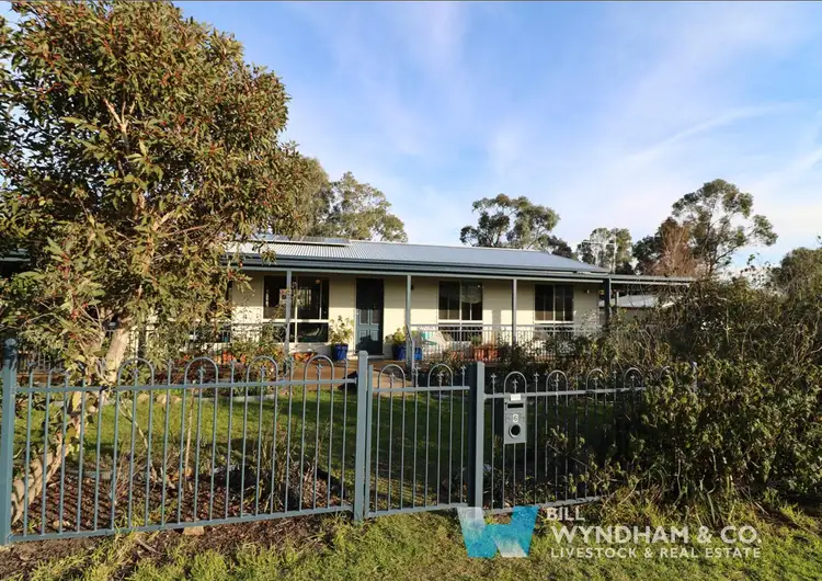 6 Evans Street, Orbost VIC 3888