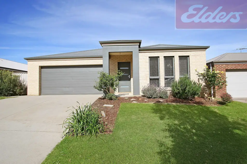 Main view of Homely house listing, 10 Chafia Place, Springdale Heights NSW 2641