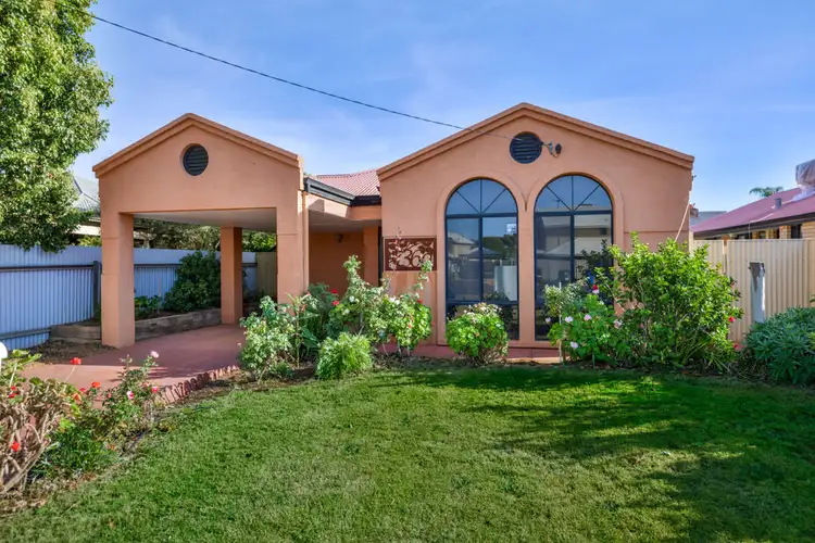 36a Premier Street, Hannans WA 6430