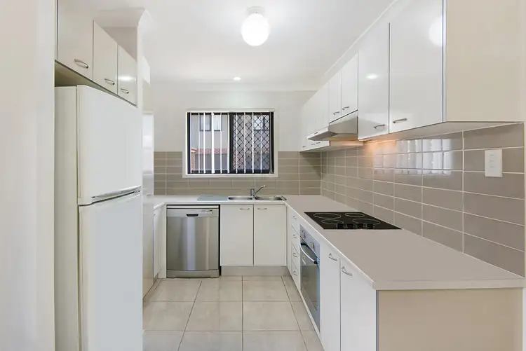 Fifth view of Homely townhouse listing, 74 / 429-433 Watson Road, Acacia Ridge QLD 4110