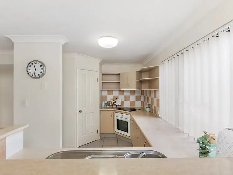 Fifth view of Homely house listing, 18 Gentian Drive, Arundel QLD 4214