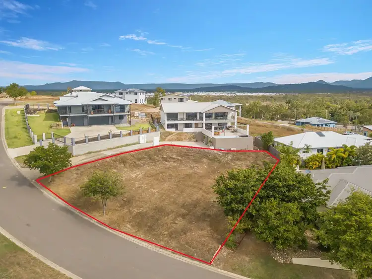 16 Harrier Court, Bushland Beach QLD 4818