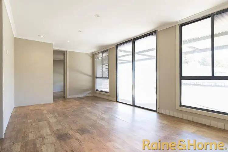 Fifth view of Homely house listing, 6 Lyons Place, Dubbo NSW 2830