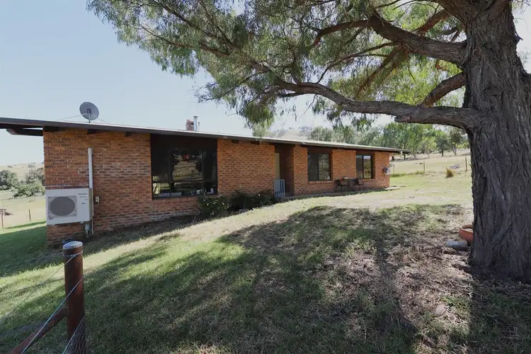97 Camp Street, Adelong NSW 2729
