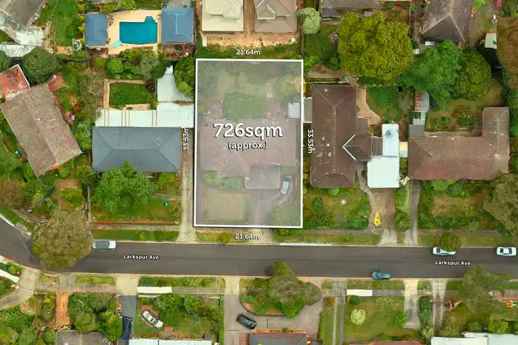 13 Larkspur Ave, Doncaster VIC 3108