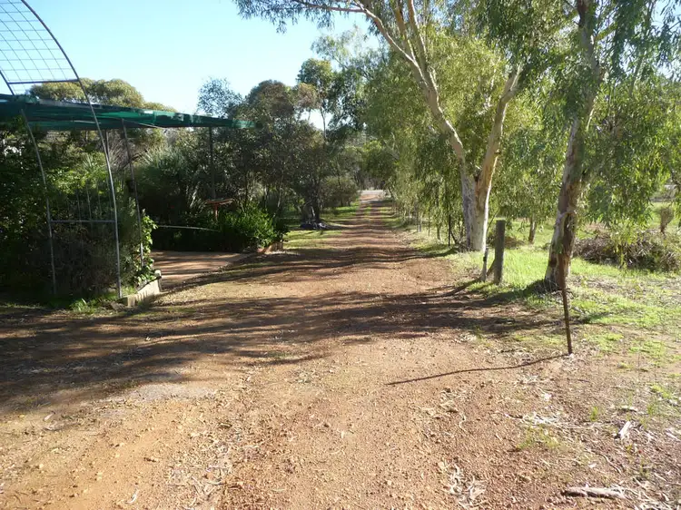 4362 Great Southern Highway, York WA 6302