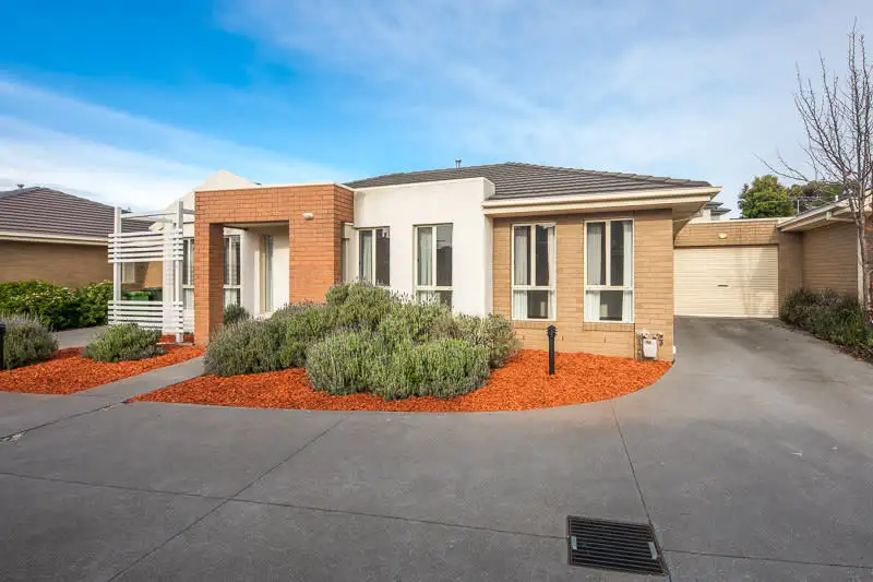 Main view of Homely house listing, 8/40-42 Darbyshire Street, Sunbury VIC 3429