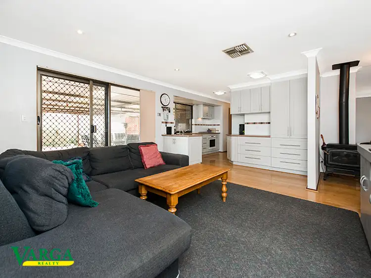Fifth view of Homely house listing, 10 Stratus Place, Willetton WA 6155